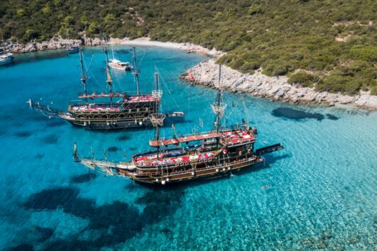 bodrum-pirate-boat-trip