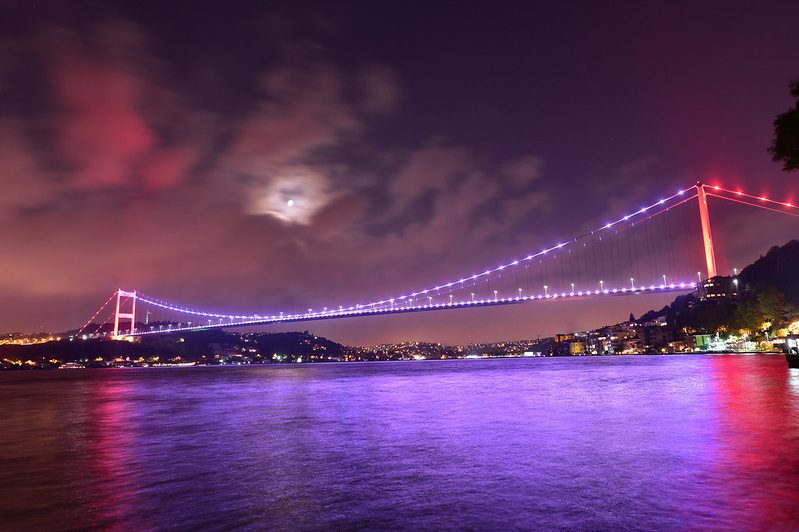 Istanbul dinner cruise